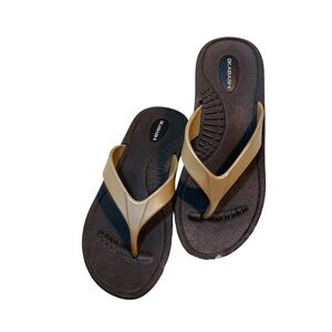 Okabashi Marina Gold Metallic Flip-Flop Sandals Sz-M